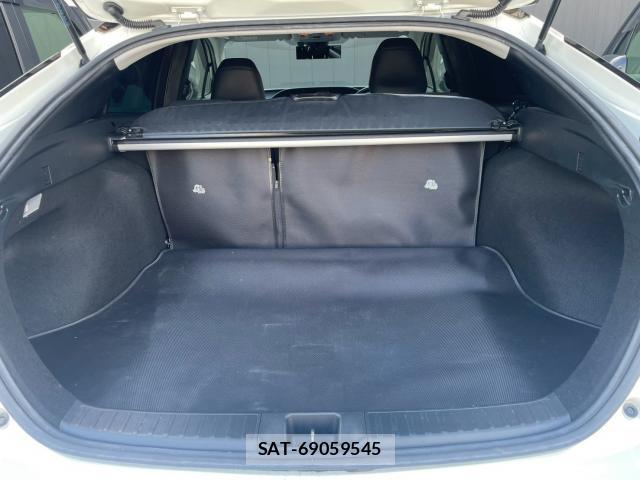 Toyota PRIUS 2019 8282763-16