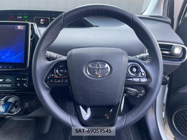 Toyota PRIUS 2019 8282763-4