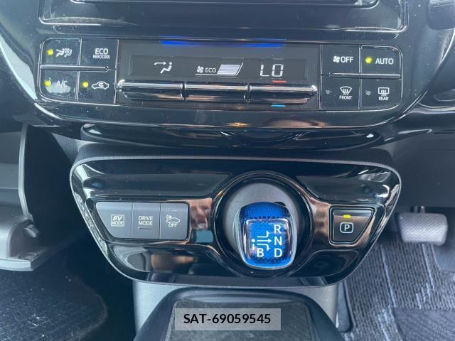 Toyota PRIUS 2019 8282763-9