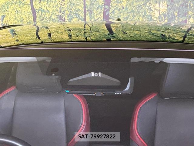 Toyota PRIUS 2023-12 8282849-4
