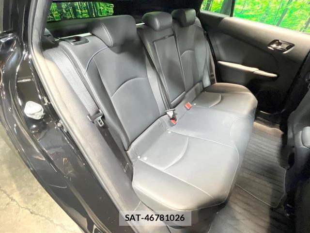 Toyota PRIUS 2016-05 8282870-11