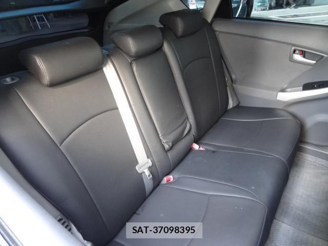 Toyota PRIUS 2009-05 8282927-14