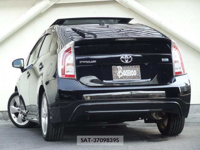 Toyota PRIUS 2009-05 8282927-4
