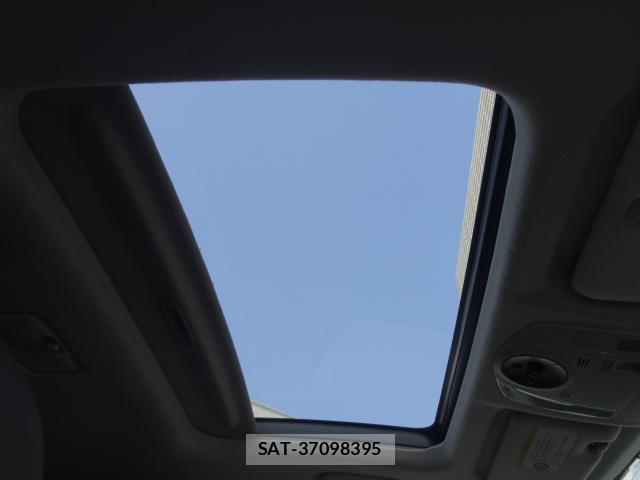 Toyota PRIUS 2009-05 8282927-9