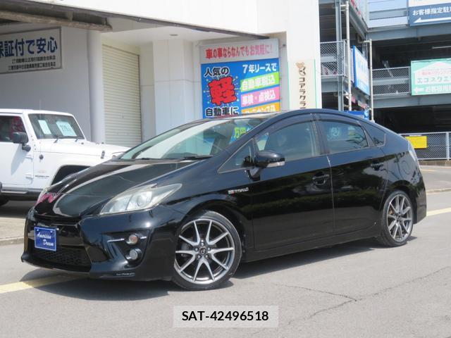 Toyota PRIUS 2012-07 8282999-1