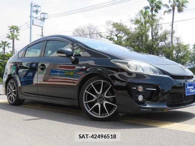 Toyota PRIUS 2012-07 8282999-10