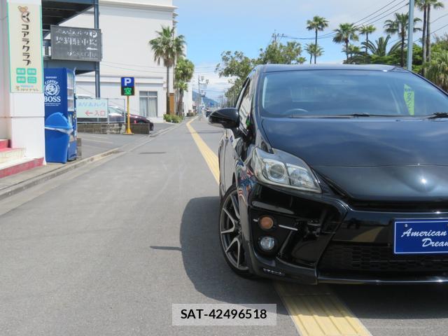 Toyota PRIUS 2012-07 8282999-11