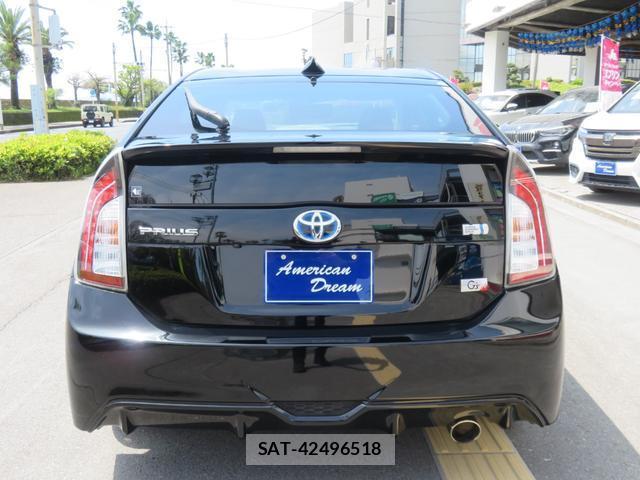 Toyota PRIUS 2012-07 8282999-15