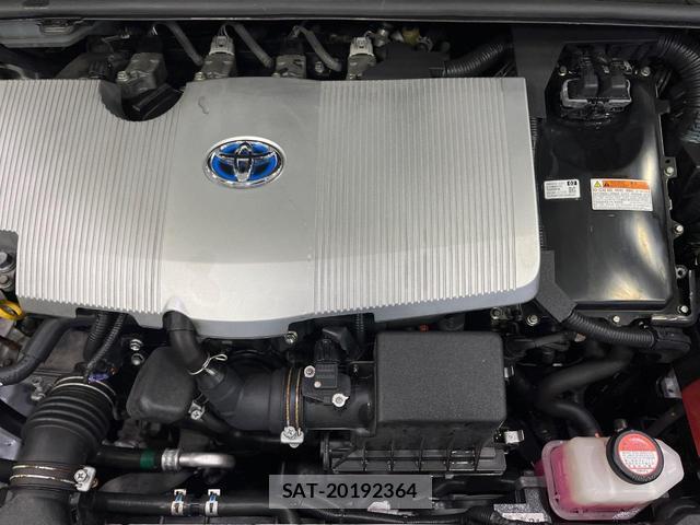Toyota PRIUS 2016-01 8283188-17