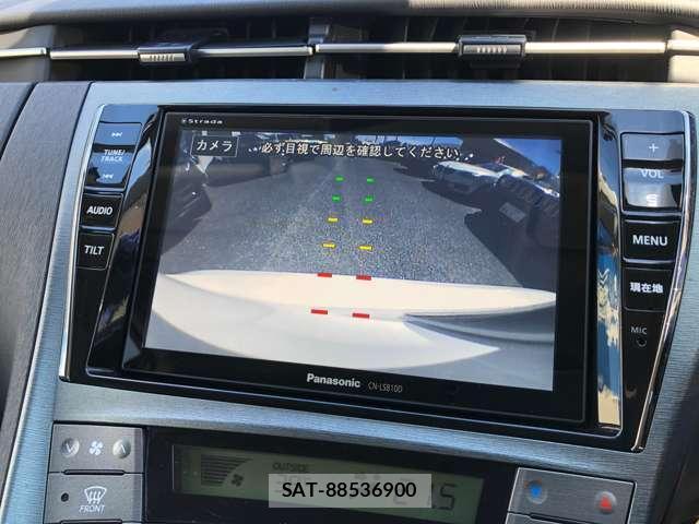 Toyota PRIUS 2013-06 8283210-4