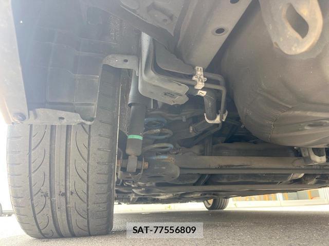 Toyota PRIUS 2014-09 8283216-19