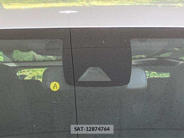 Toyota PRIUS 2022-09 8283277-2