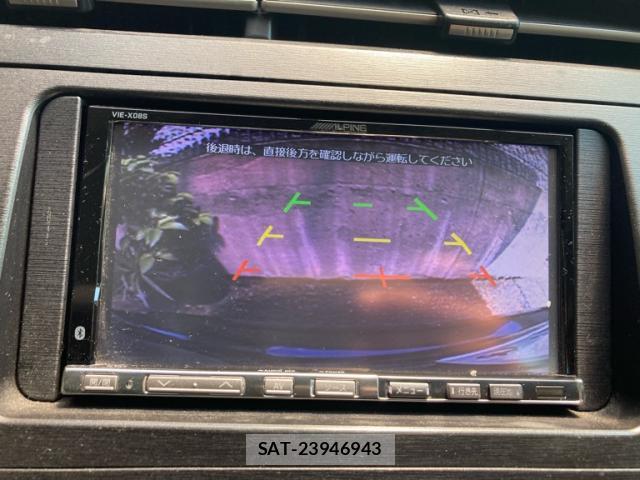 Toyota PRIUS 2010-05 8283340-19