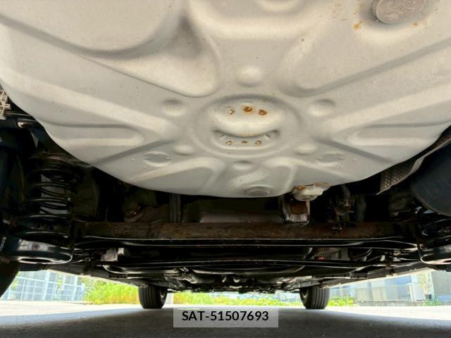 Toyota PRIUS 2013-12 8283359-3