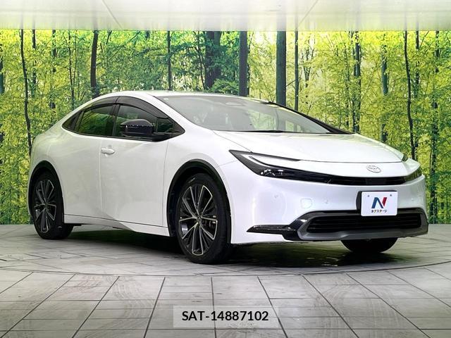 Toyota PRIUS 2023-03 8283584-15