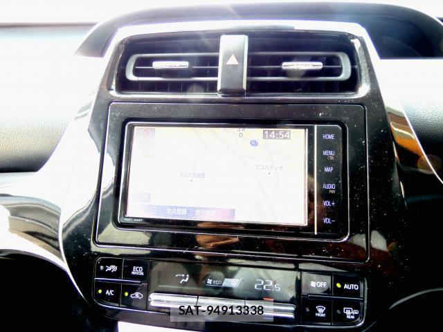 Toyota PRIUS 2018-12 8283627-17