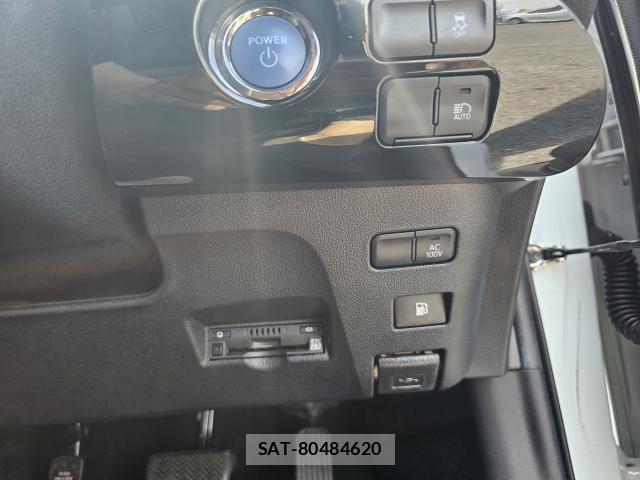 Toyota PRIUS 2021 8283691-9