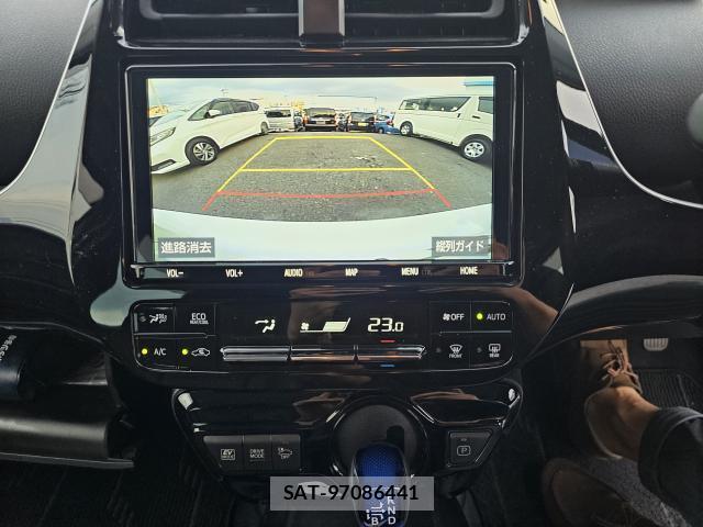 Toyota PRIUS 2021-06 8283694-8