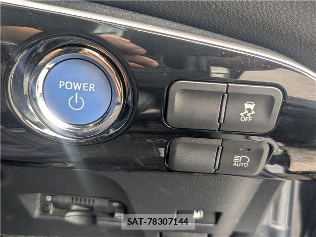 Toyota PRIUS 2018-12 8283702-14