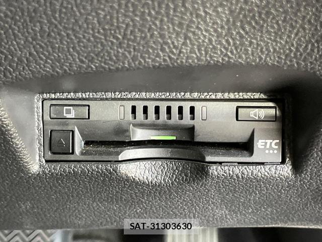 Toyota PRIUS 2016-09 8283782-5