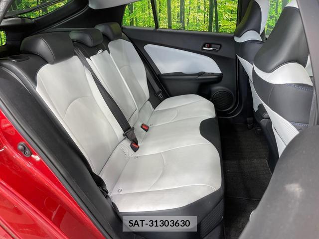 Toyota PRIUS 2016-09 8283782-8
