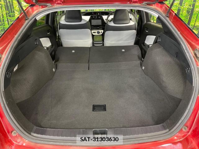 Toyota PRIUS 2016-09 8283782-9