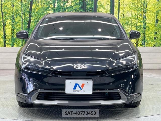 Toyota PRIUS 2024-06 8284010-13