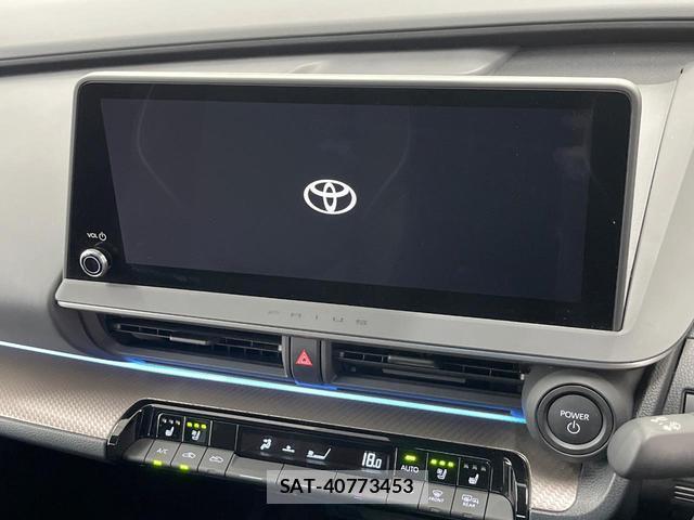 Toyota PRIUS 2024-06 8284010-2