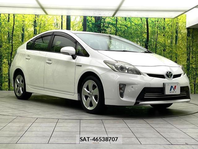 Toyota PRIUS 2013-07 8284154-15