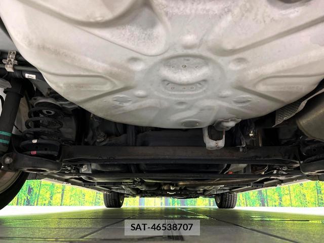 Toyota PRIUS 2013-07 8284154-18