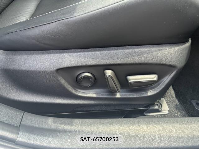 Toyota PRIUS 2024-09 8284221-12