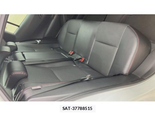 Toyota PRIUS 2023-09 8284373-6