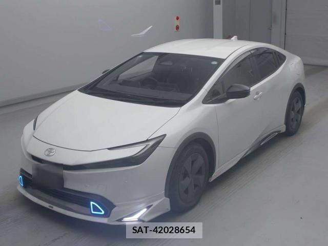 Toyota PRIUS 2023-04 8284404-0