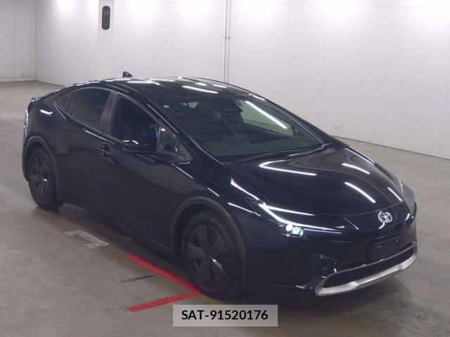 Toyota PRIUS 2025-04 8284542-0