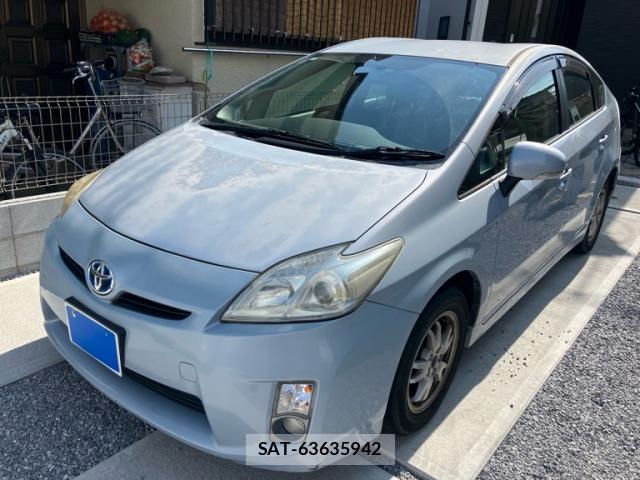 Toyota PRIUS 2010-06 8284819-1