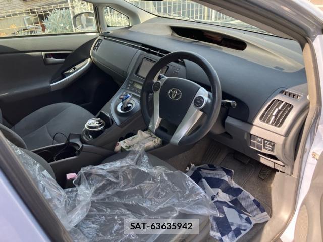 Toyota PRIUS 2010-06 8284819-5