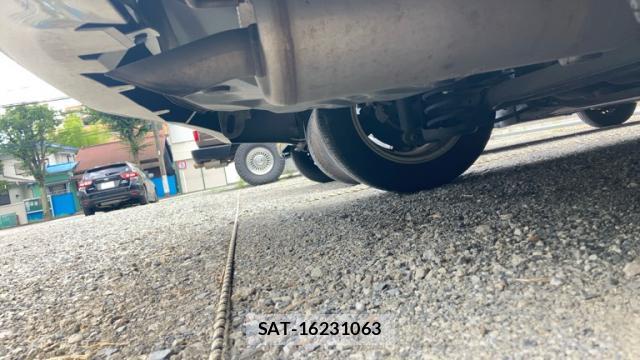 Toyota PRIUS 2010-07 8284831-8