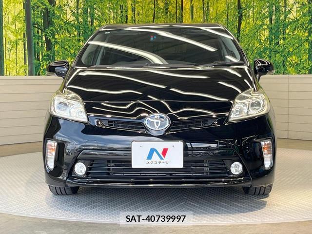 Toyota PRIUS 2014-02 8284959-13
