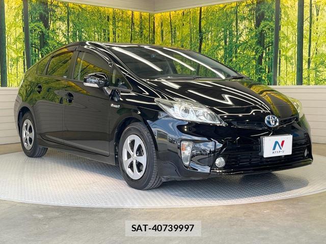 Toyota PRIUS 2014-02 8284959-15