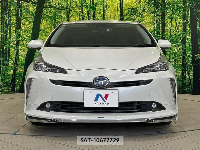 Toyota PRIUS 2020-11 8285009-13