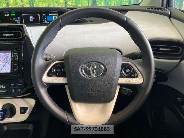 Toyota PRIUS 2016-08 8285166-10
