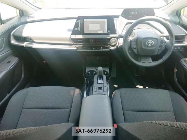 Toyota PRIUS 2023-10 8285483-4