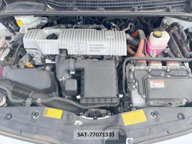 Toyota PRIUS 2013-09 8285490-17