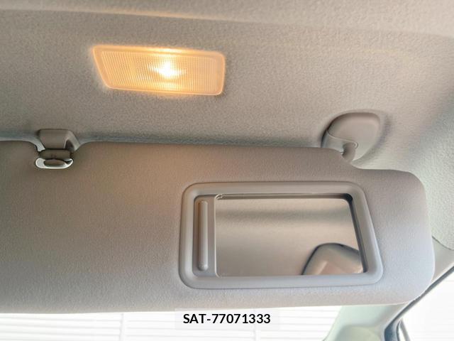 Toyota PRIUS 2013-09 8285490-5