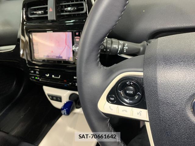 Toyota PRIUS 2016-01 8285554-13
