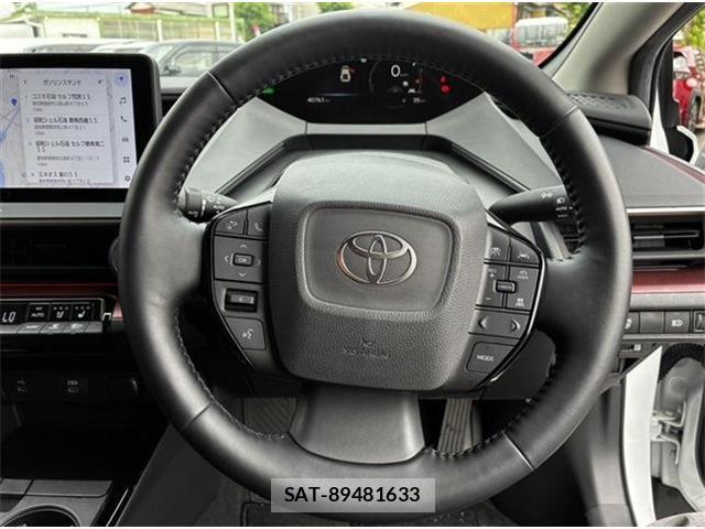 Toyota PRIUS 2023-10 8285634-11