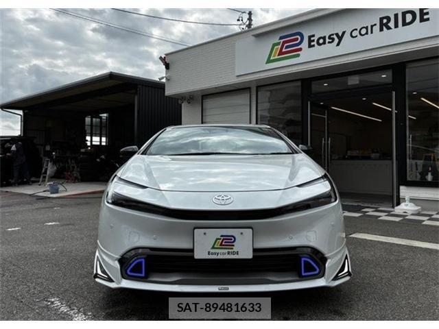 Toyota PRIUS 2023-10 8285634-2