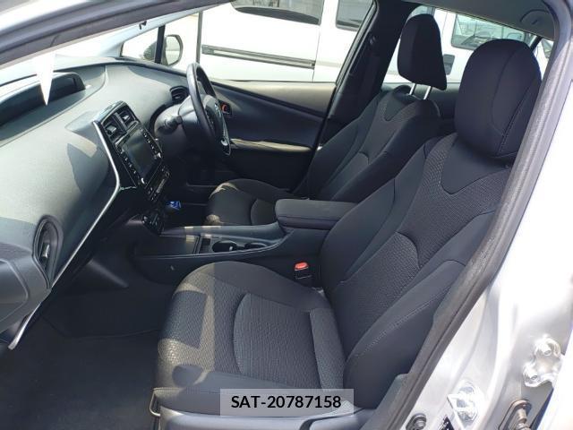 Toyota PRIUS 2021-07 8285669-15