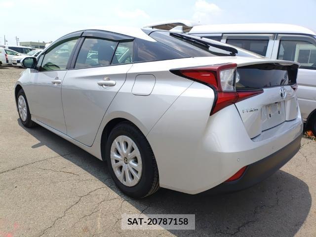 Toyota PRIUS 2021-07 8285669-5