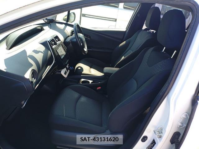 Toyota PRIUS 2018-07 8285673-15